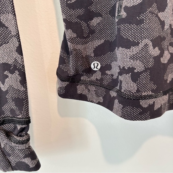 Lululemon Runderful Long Sleeve - Picture 6 of 13